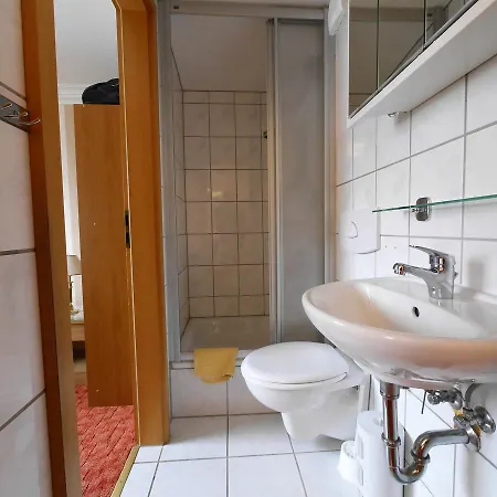 Mittag מלון הרינגסדורף