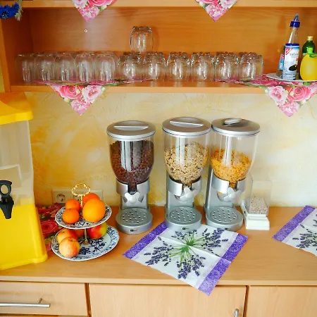 Отель Mittag